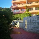 Complex Karia V *