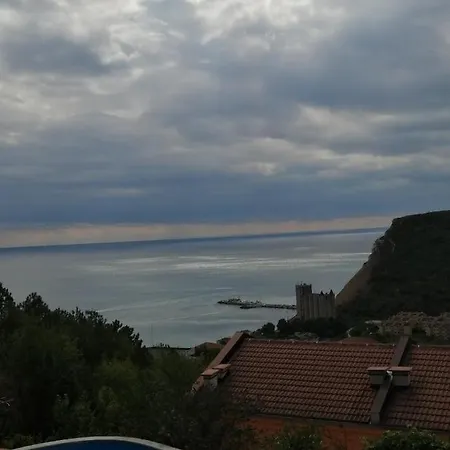 Apartmán Complex Karia V *
