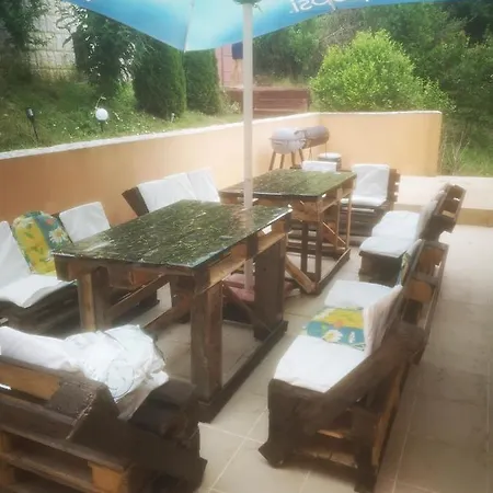Complex Karia V