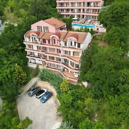 Apartmán Complex Karia V *